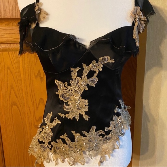 Mandalay Tops - ♠️ MANDALAY GOLD LACE EMBROIDERY CORSET ♠️
